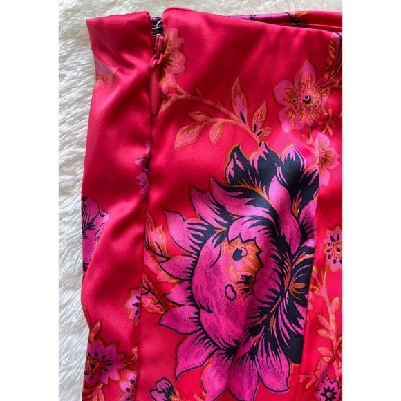 NWT Free People Avas Print Miniskirt in Deep Magenta Combo - Picture 16 of 16